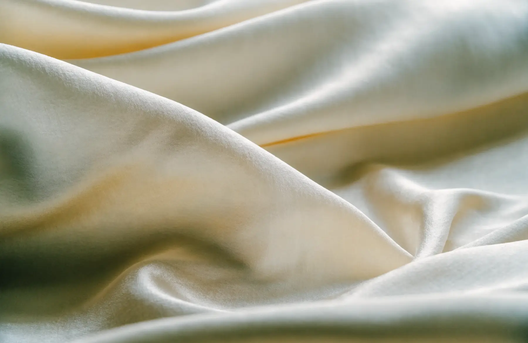 Silk — material study